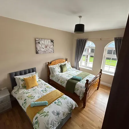 Dawn Chorus House Ravensdale Holiday home *